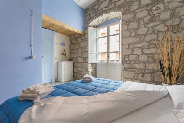 דירות Bosa Il Borgo S9702 Locazione Turistica Affitti Brevi מראה חיצוני תמונה
